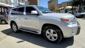 Toyota Land Cruiser 2014 Off white