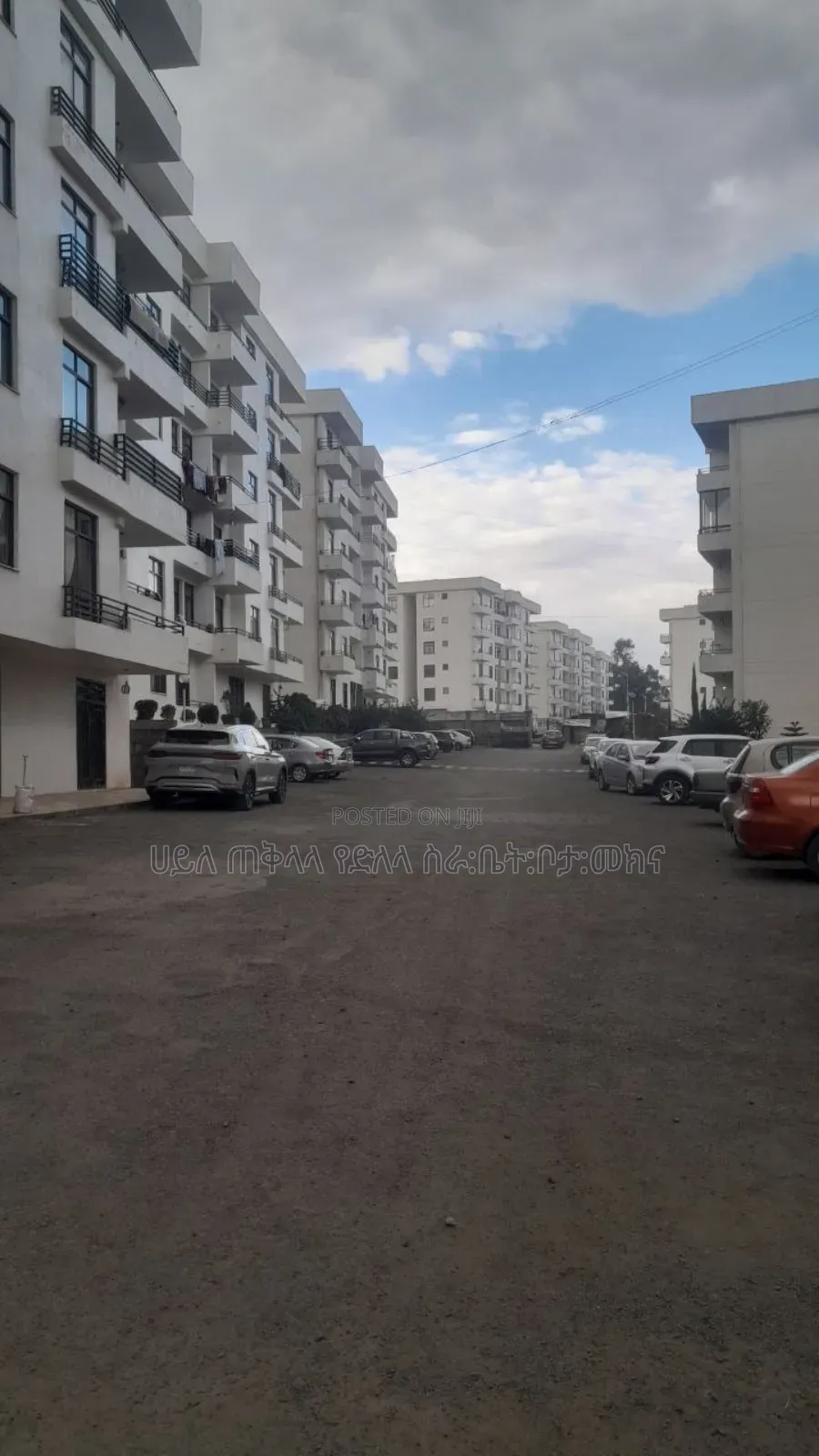 Furnished 3bdrm Apartment in ኖህ ሪልስተት ኮምፋውንድ ውስጥ, Yeka for sale