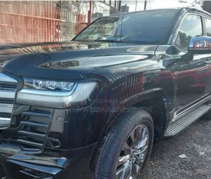 Toyota Land Cruiser 2023 Beige