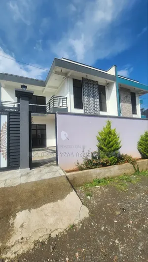 Furnished 6bdrm Townhouse/Terrace in Legetafo Area, Oromia-Finfinne