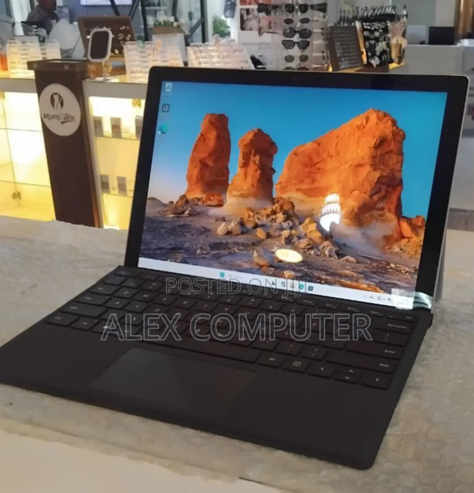 New Laptop Microsoft Surface Pro 7 16GB Intel Core I7 SSD 256GB