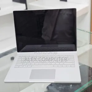 New Laptop Microsoft Surface Book 3 16GB Intel Core I7 SSD 256GB