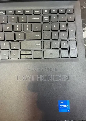 New Laptop Dell Vostro 13 5370 8GB Intel Core I5 SSD 512GB