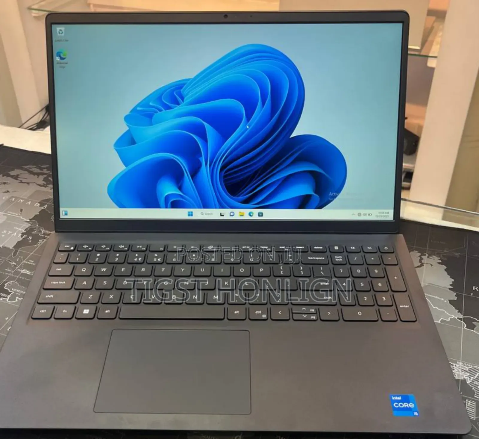 New Laptop Dell Vostro 13 5370 8GB Intel Core I5 SSD 512GB