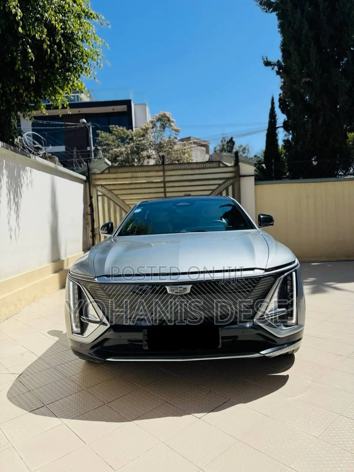 Cadillac Lyriq 2023 Silver