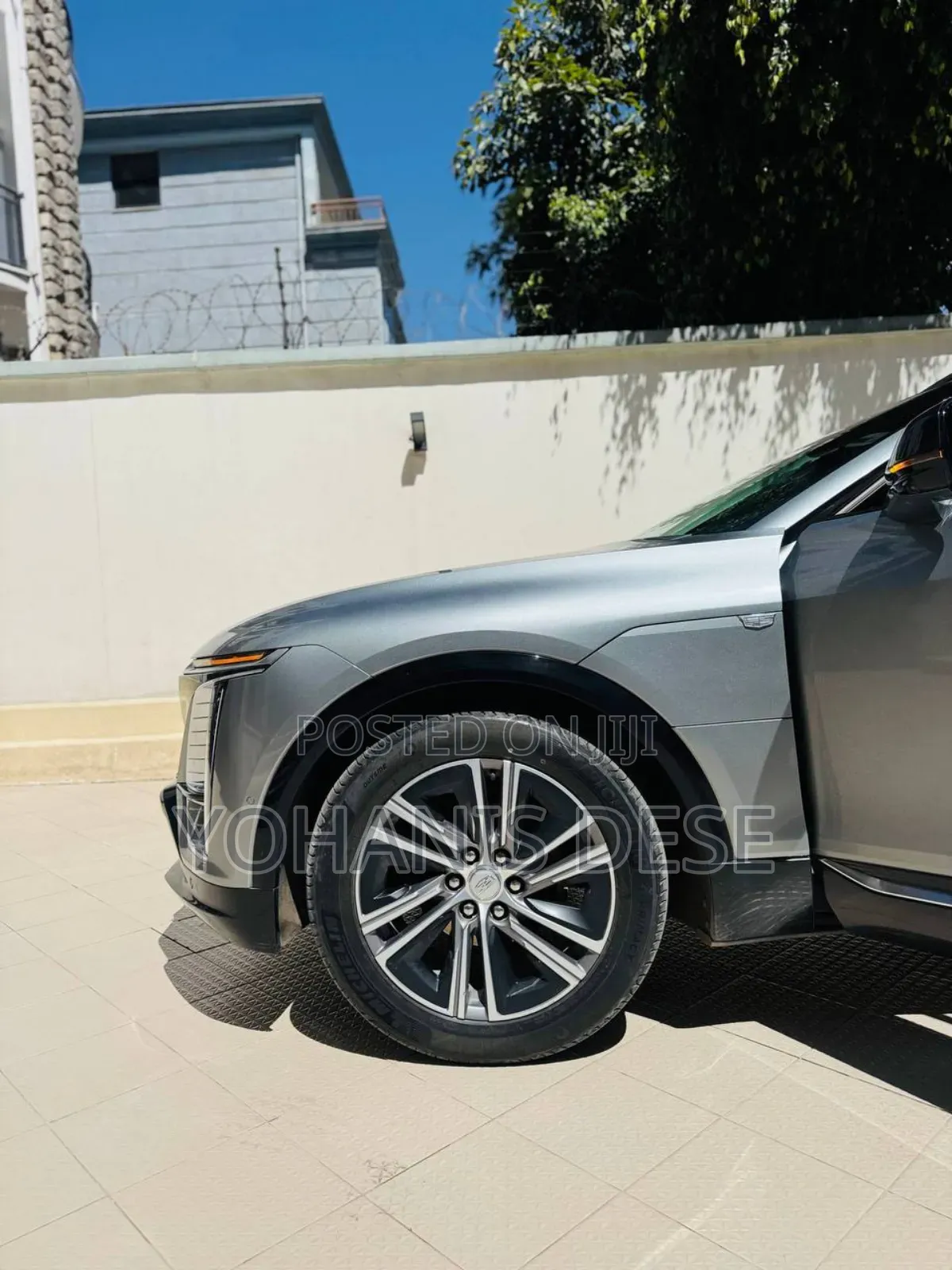 Cadillac Lyriq 2023 Silver