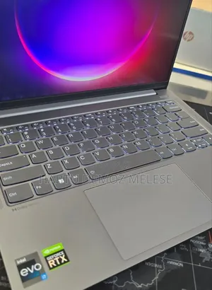 New Laptop Lenovo IdeaTab N585 32GB Intel Core I7 SSD 512GB