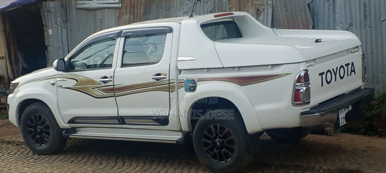Toyota Hilux 2013 Off white