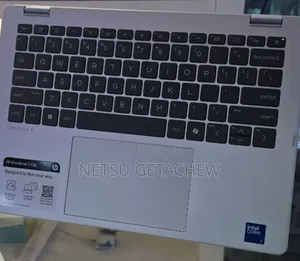 New Laptop HP OmniBook 5 Flip 16GB Intel Core I7 SSD 1T