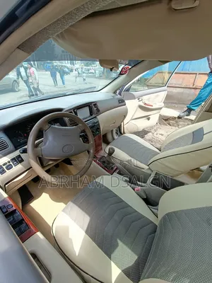 Toyota Corolla 2006 Gold