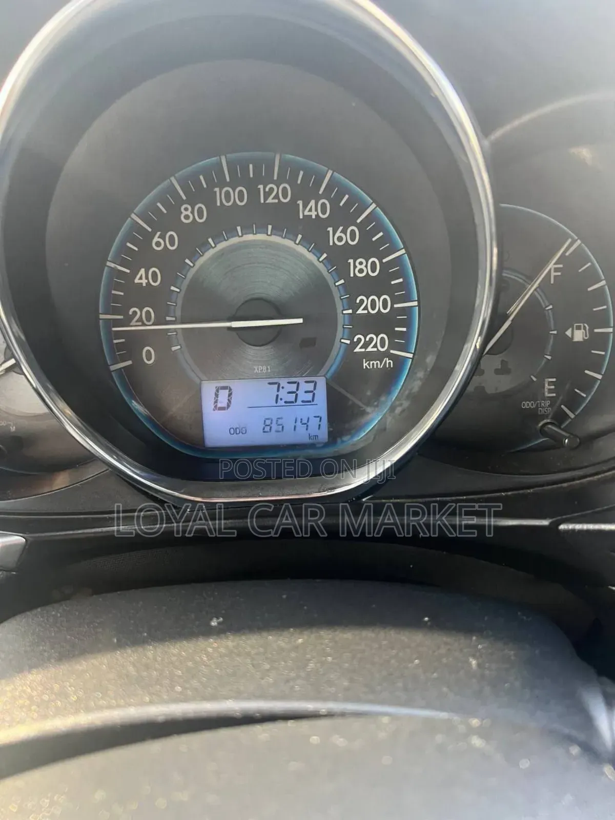 Toyota Yaris 2016 Brown