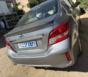 Mitsubishi Attrage 2022 Gray