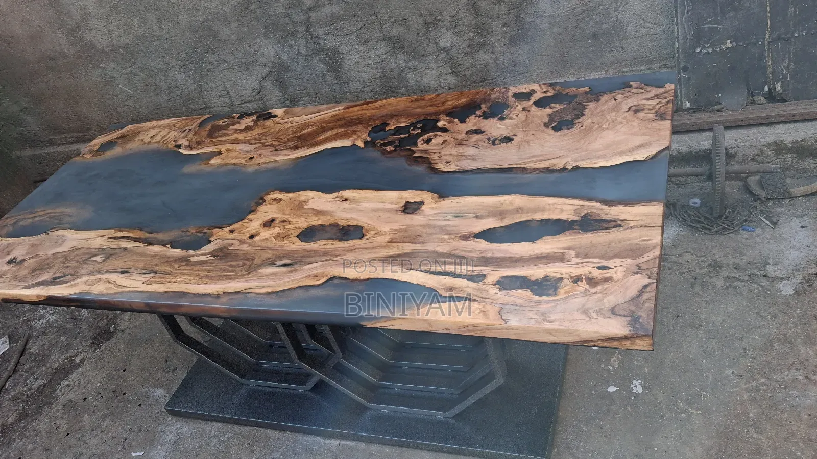 6 Seater Epoxy River Dining Table