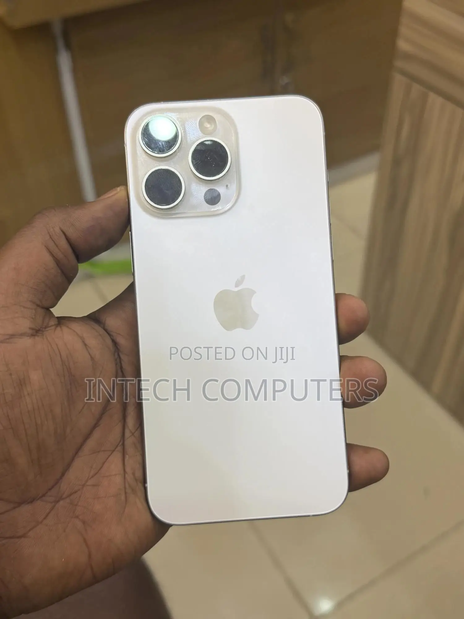 Apple iPhone 15 Pro Max 256 GB White