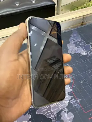 Apple iPhone 15 Pro Max 256 GB White