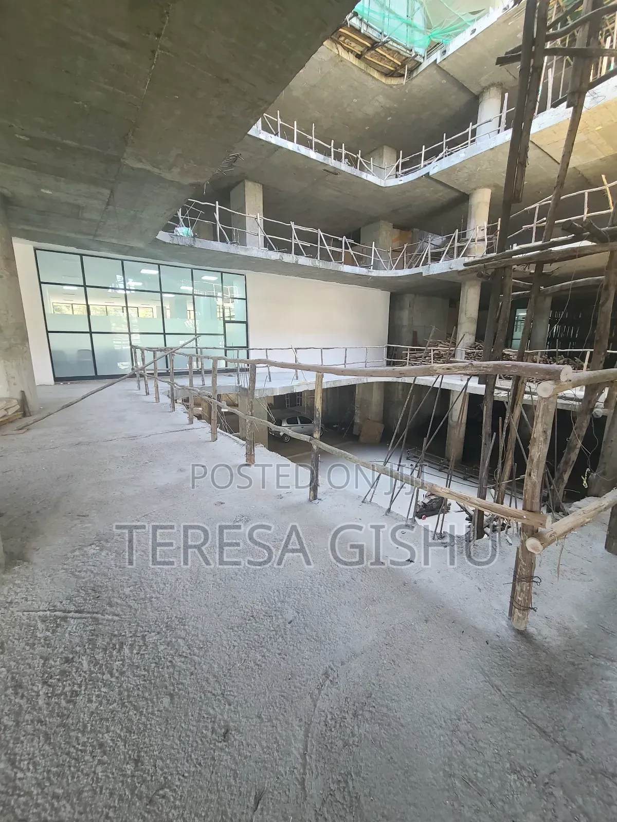 Furnished 3bdrm Apartment in Jenboro Real Estate, Lideta for sale