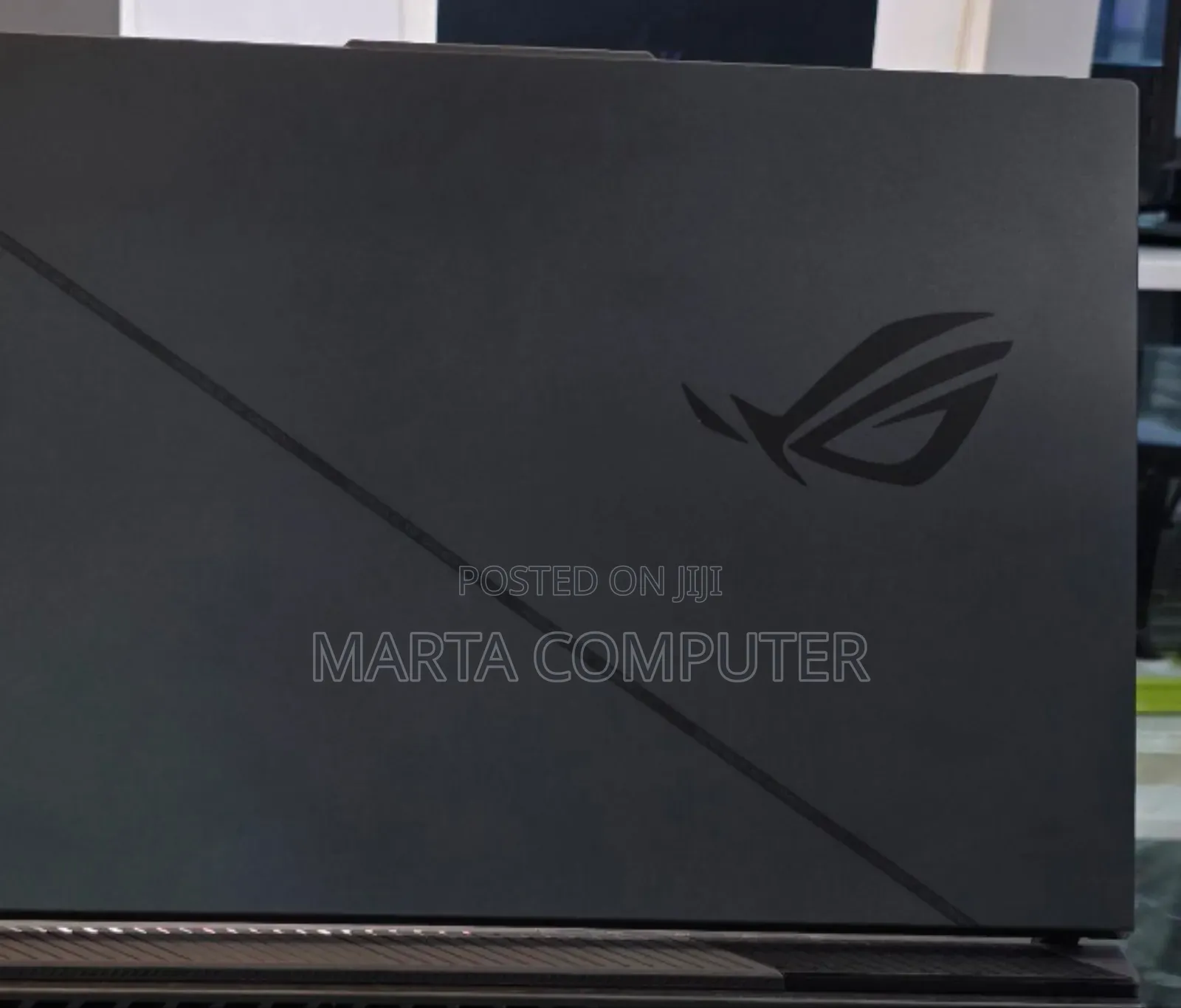 New Laptop Asus ROG Strix G15 16GB Intel Core I9 SSD 1T