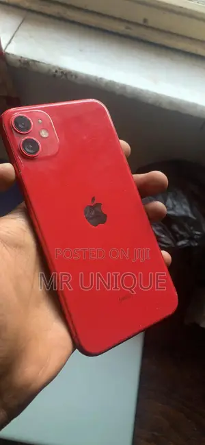 Apple iPhone 11 64 GB Red