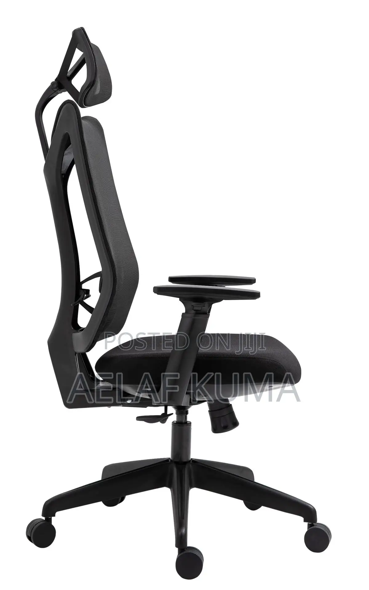 Ergonomic Office Chair – Smooth Wheels Adjustable Height