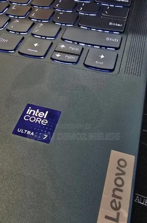 New Laptop Lenovo Yoga 7i 16GB Intel Core Ultra 7 SSD 1T