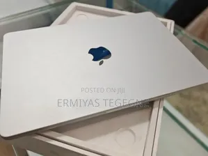 New Laptop Apple MacBook Pro M1 16GB Intel Core I9 SSD 512GB