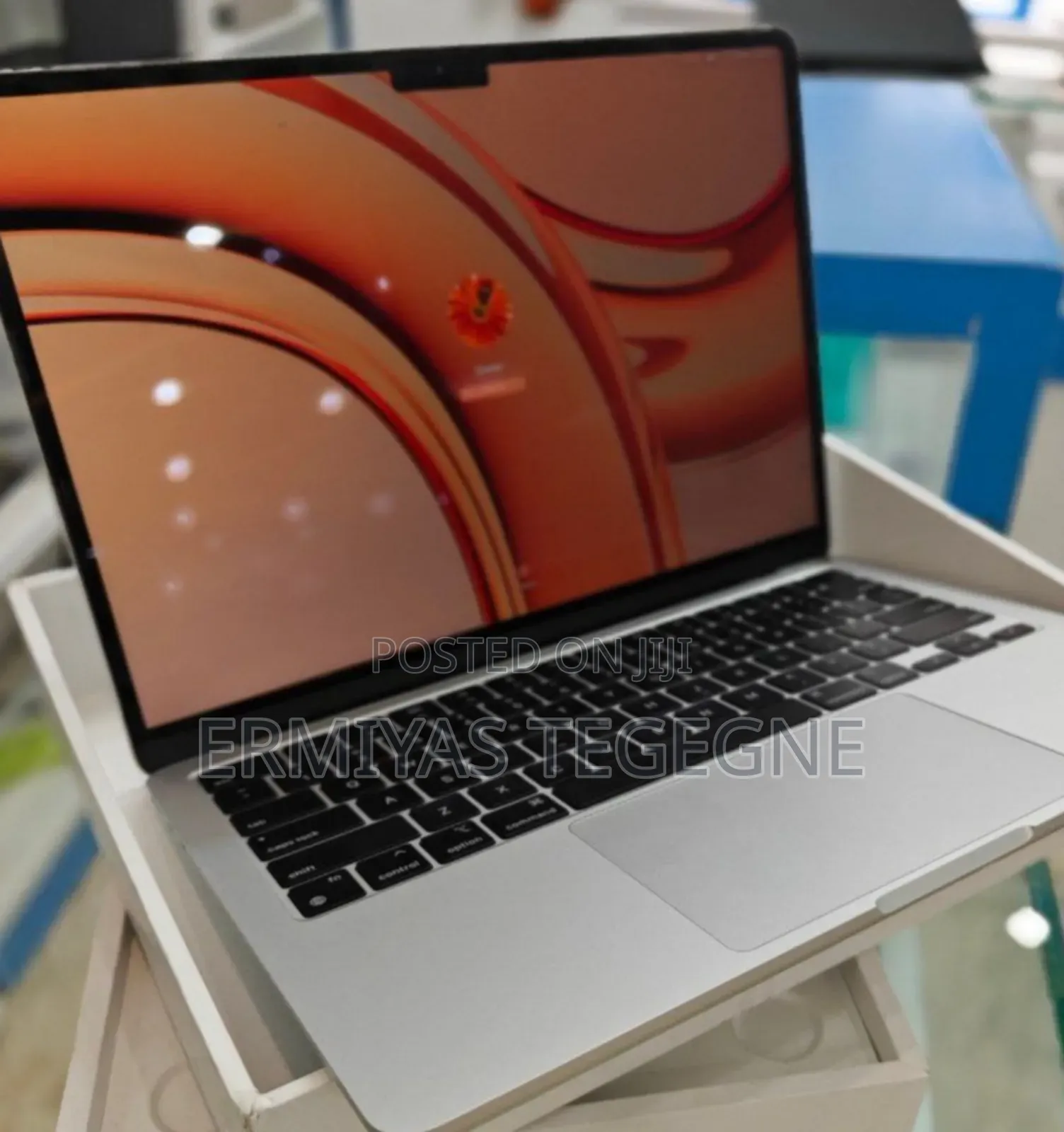 New Laptop Apple MacBook Pro M1 16GB Intel Core I9 SSD 512GB