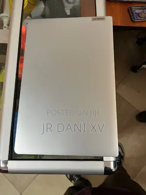 New Laptop Lenovo IdeaPad 110 8GB AMD Ryzen 5 SSD 512GB