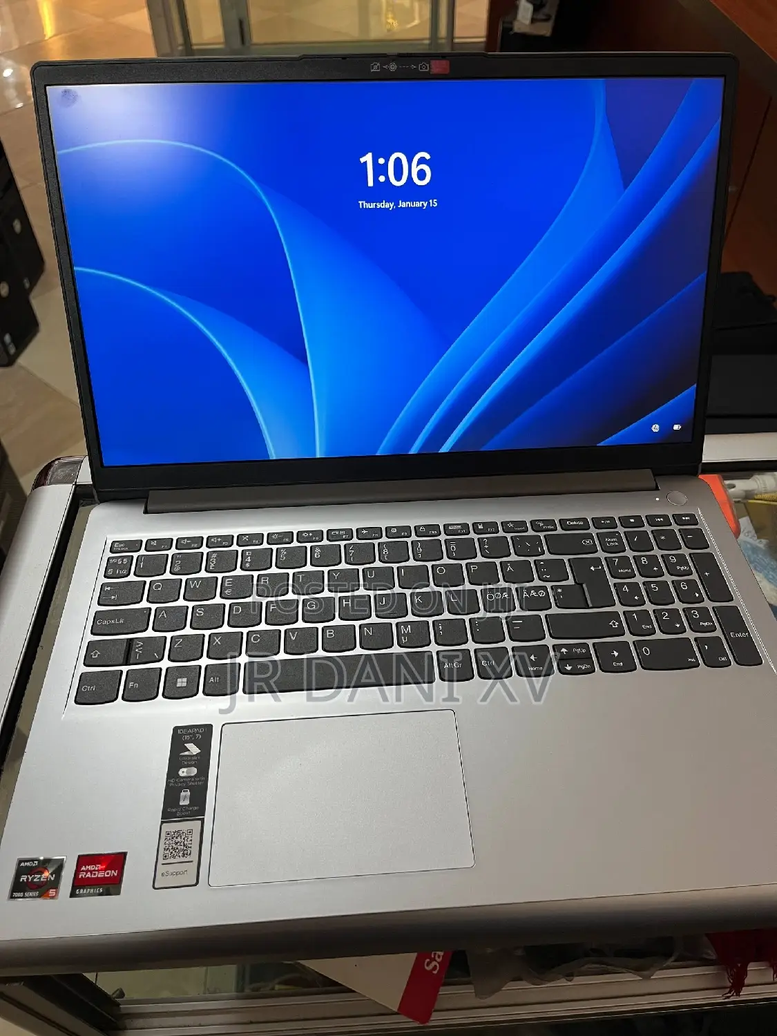 New Laptop Lenovo IdeaPad 110 8GB AMD Ryzen 5 SSD 512GB