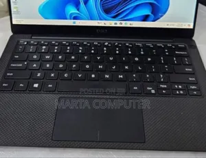 New Laptop Dell XPS 13 8GB Intel Core I5 SSD 512GB