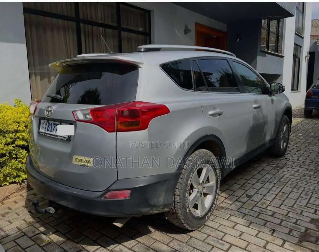 Toyota RAV4 2013 Gray