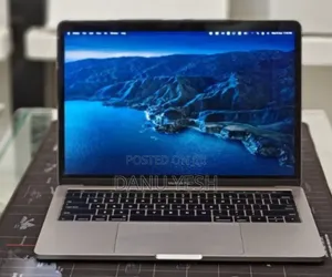 New Laptop Apple MacBook Pro 2016 16GB Intel Core I7 SSD 512GB