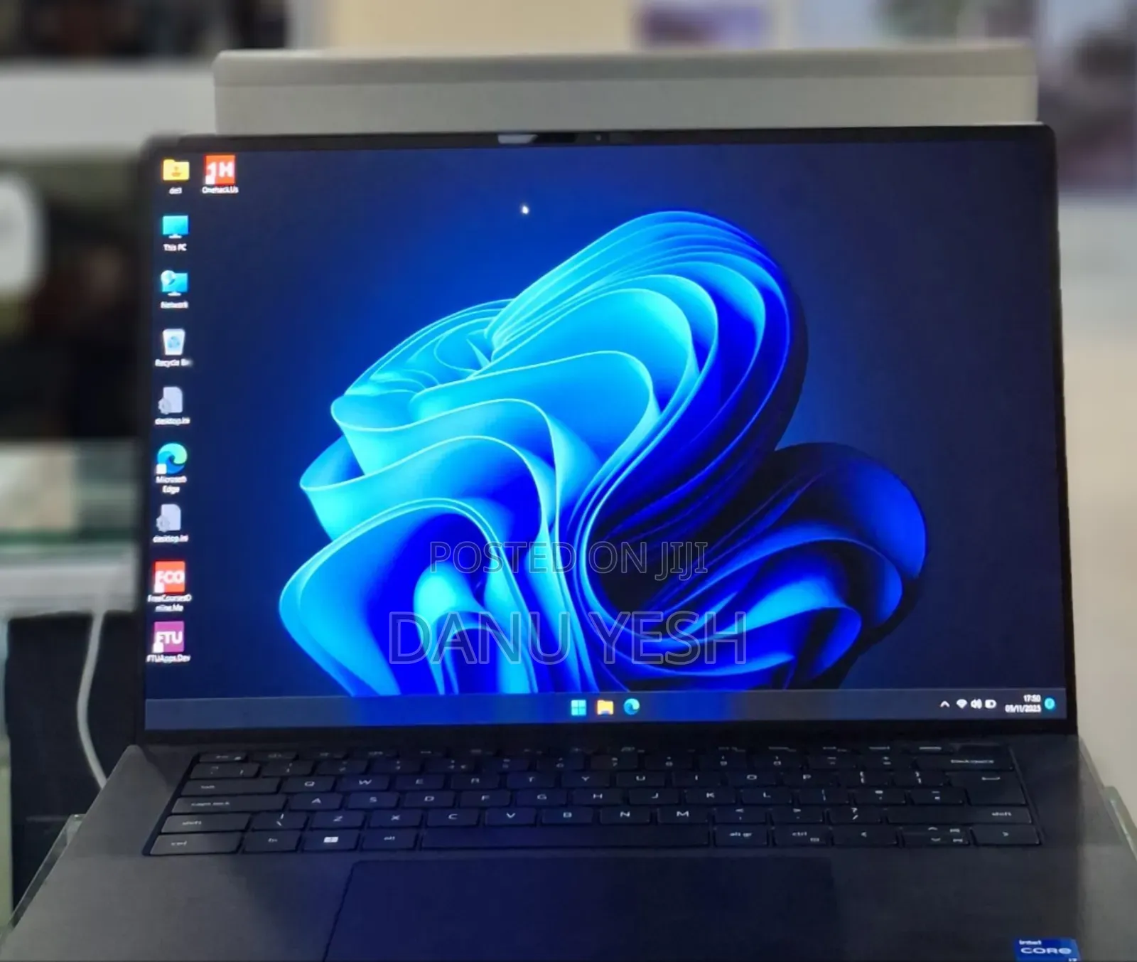 New Laptop Dell Precision 5570 16GB Intel Core I7 SSD 512GB