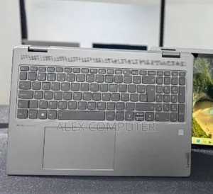 New Laptop Lenovo 16GB AMD Ryzen 7 SSD 512GB