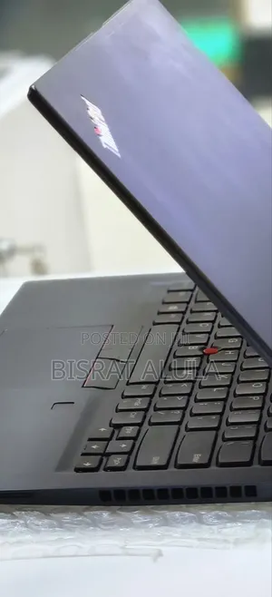 New Laptop Lenovo ThinkPad T495s 16GB AMD Ryzen 7 SSD 512GB