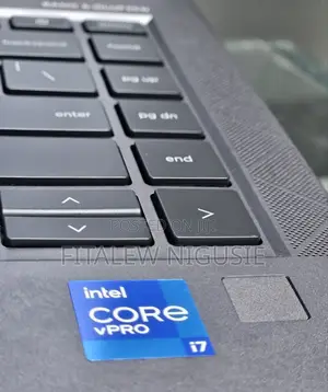 New Laptop HP ZBook Studio G4 16GB Intel Core I7 SSD 512GB