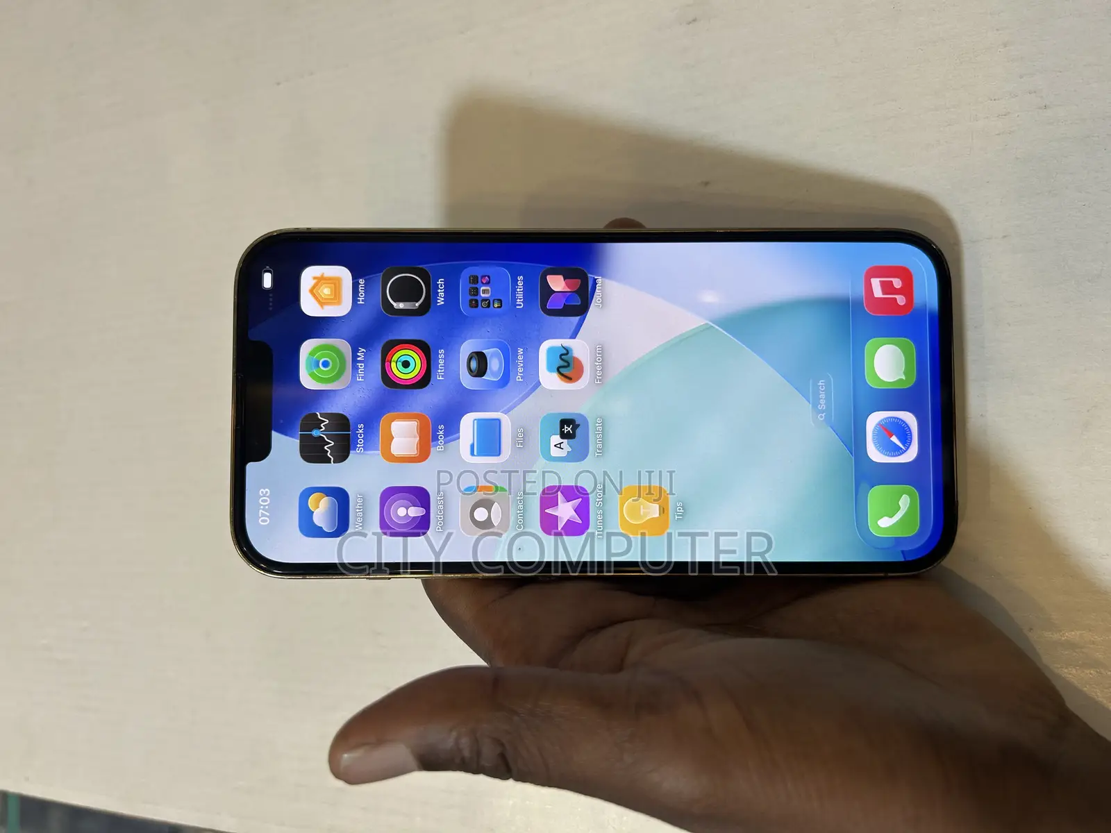 New Apple iPhone 11 Pro Max 64 GB Gray