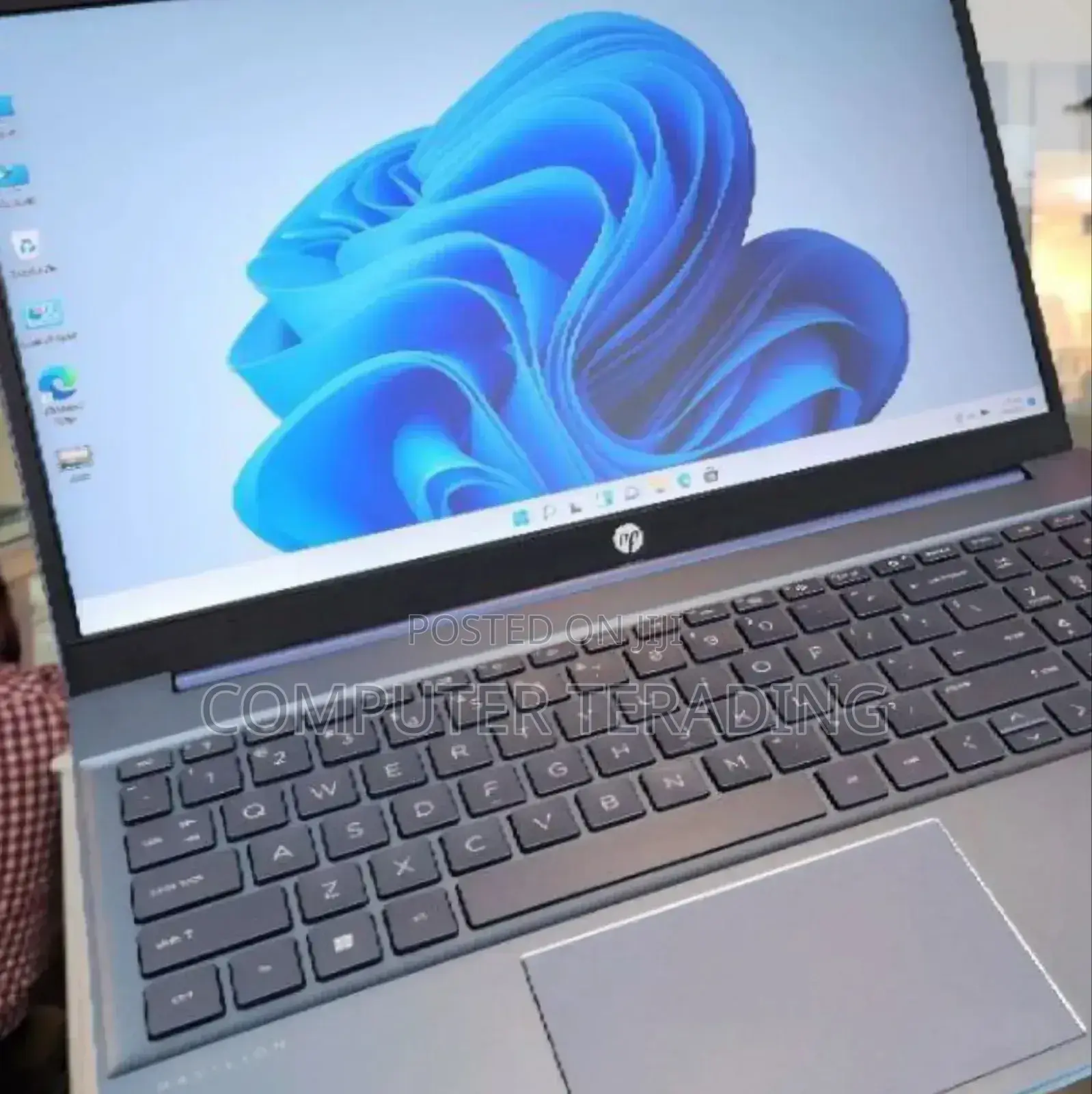 New Laptop HP Pavilion 15 16GB Intel Core i7 SSD 512GB
