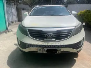 Kia Sportage 2012 White
