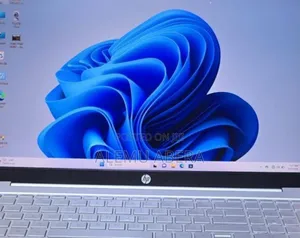 New Laptop HP 16GB Intel Core I5 SSD 512GB