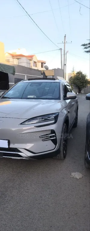 BYD Song Plus 2025 Silver