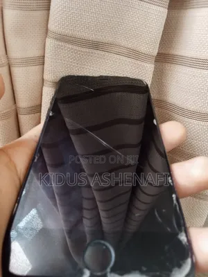 Apple iPhone 7 32 GB Black