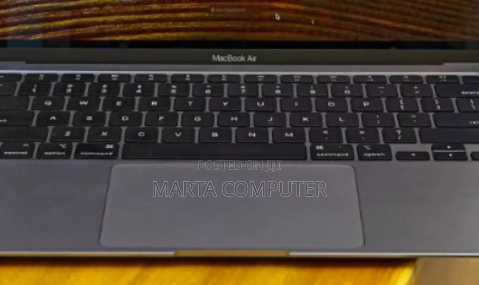 New Laptop Apple MacBook Air 2020 M1 8GB Apple M1 SSD 256GB