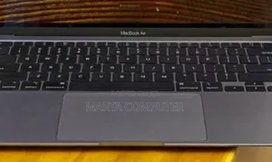 New Laptop Apple MacBook Air 2020 M1 8GB Apple M1 SSD 256GB