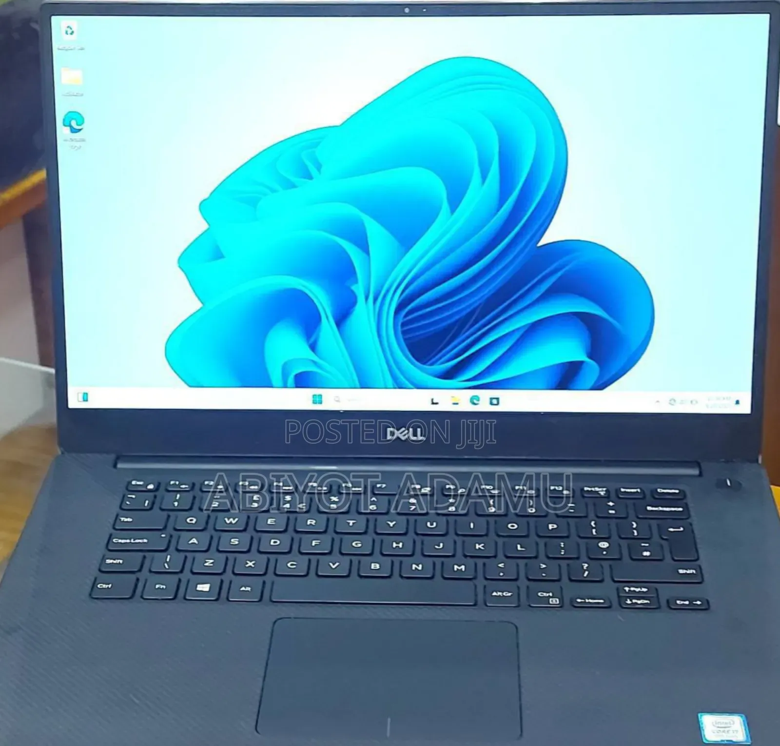 New Laptop Dell Precision 5540 16GB Intel Core I7 SSD 512GB