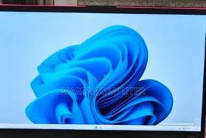 New Laptop Asus ROG Strix G15 32GB Intel Core I7 SSD 512GB