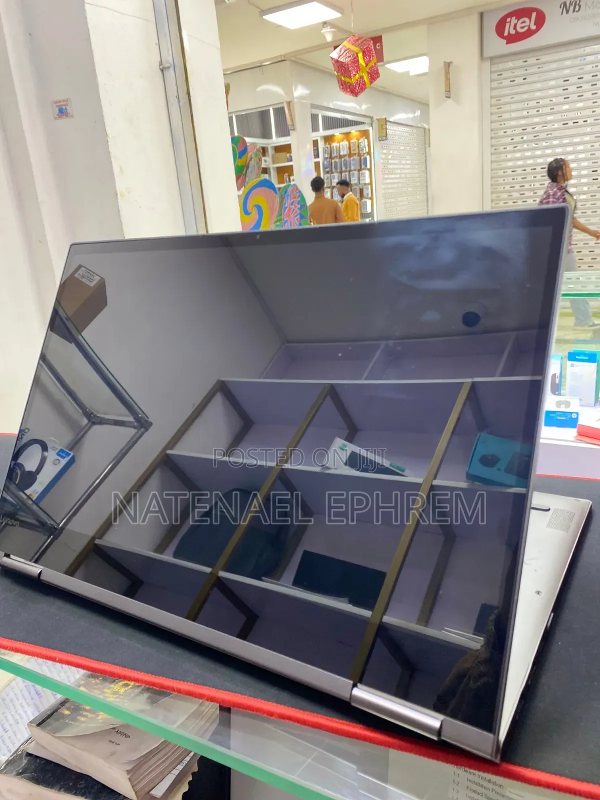 Laptop Lenovo Yoga 730 8GB Intel Core I7 SSD 256GB