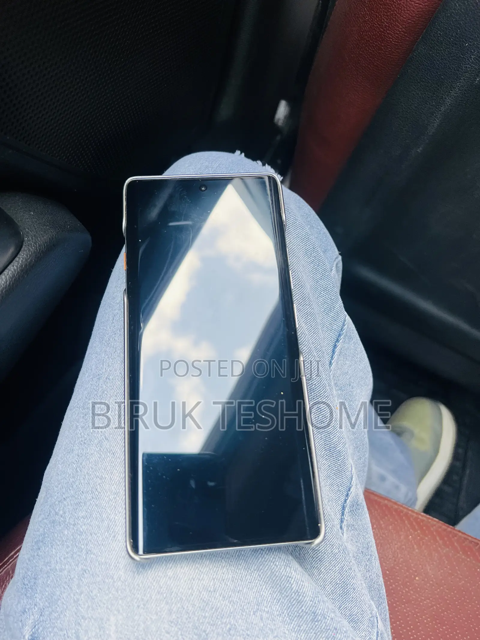 Tecno Camon 40 Pro 256 GB Silver