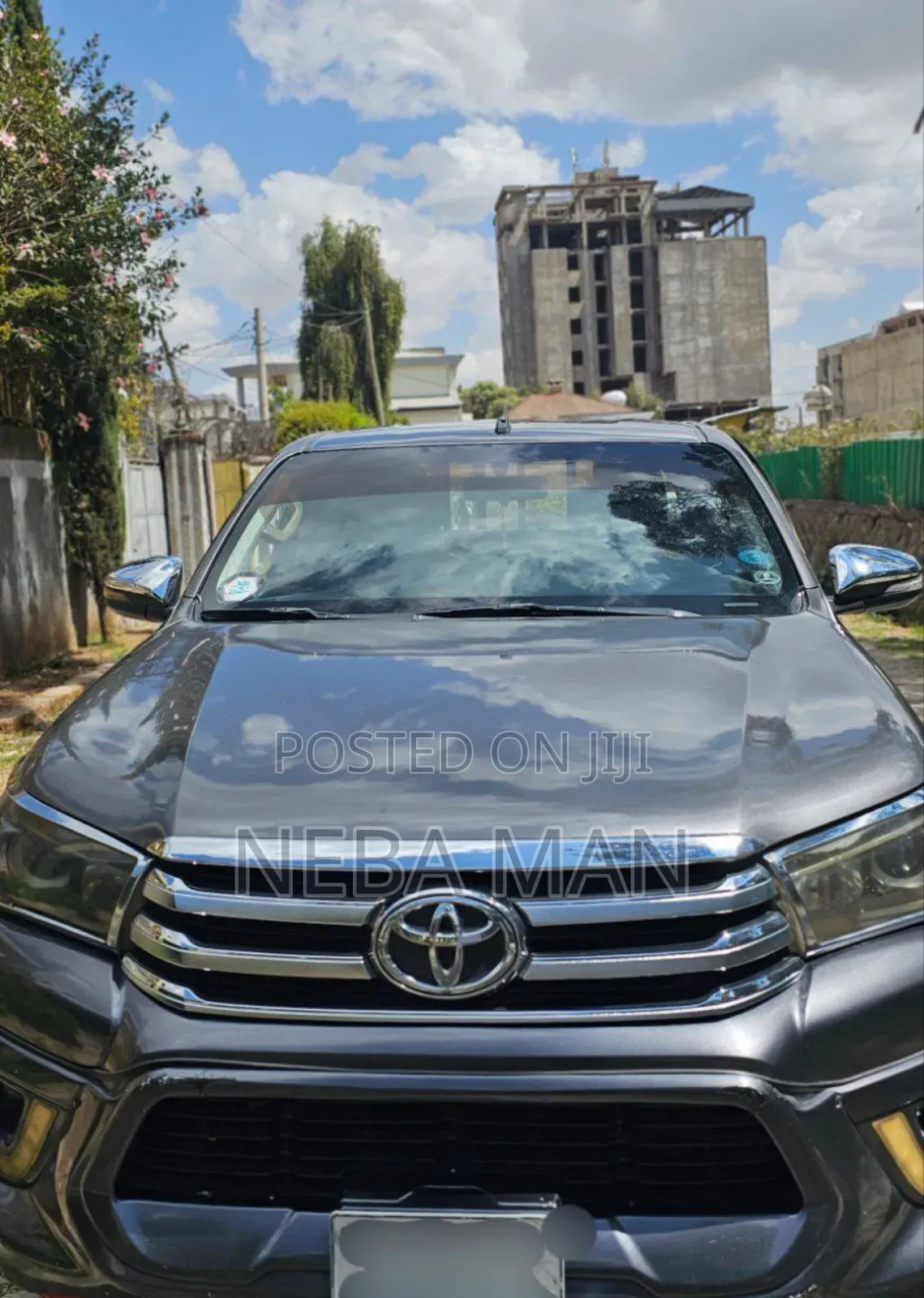Toyota Hilux Revo Double Cab Deisel 2.4 AWD 2017 Gray