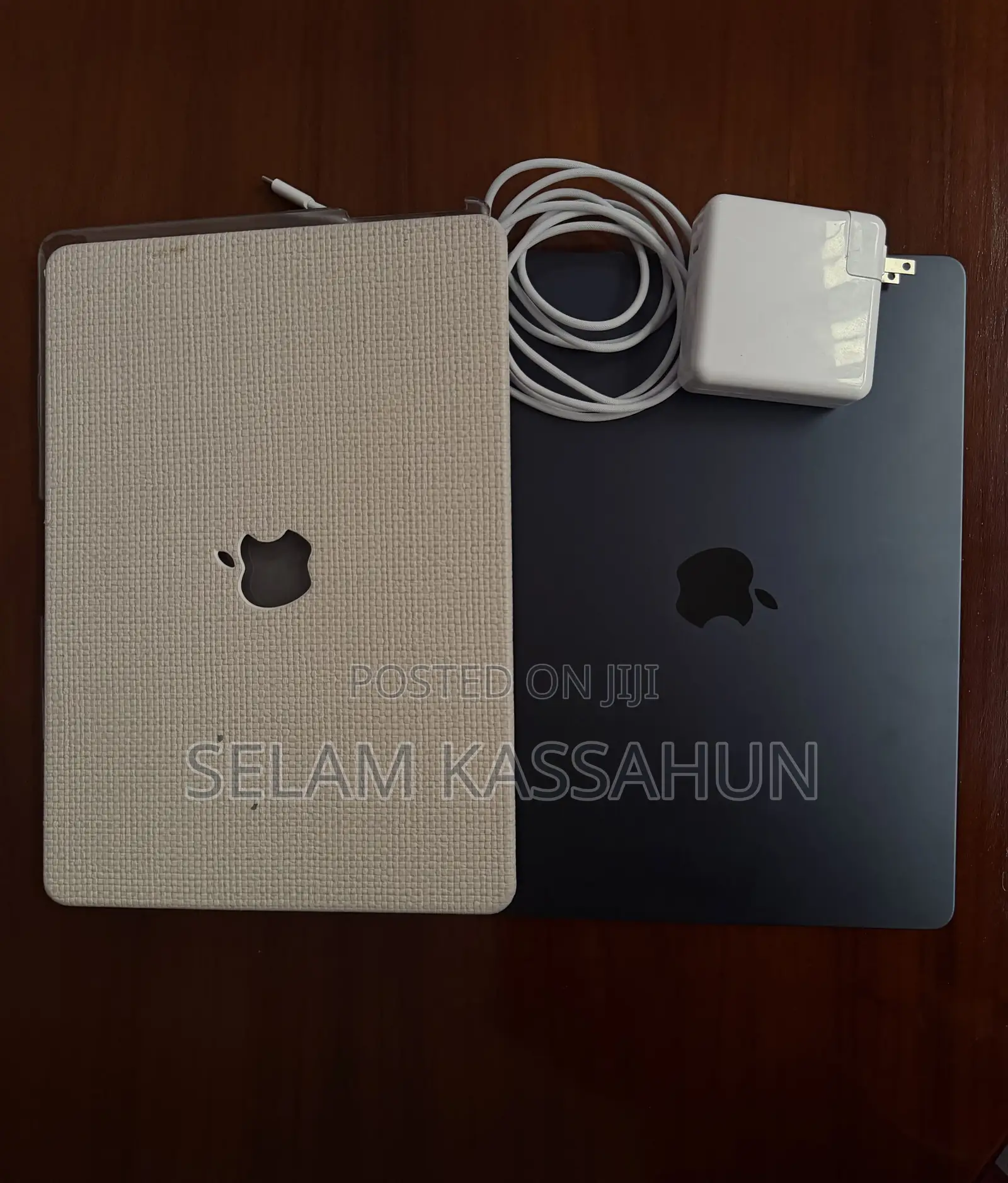 Laptop Apple MacBook Air 2023 M2 8GB Apple M2 SSD 256GB