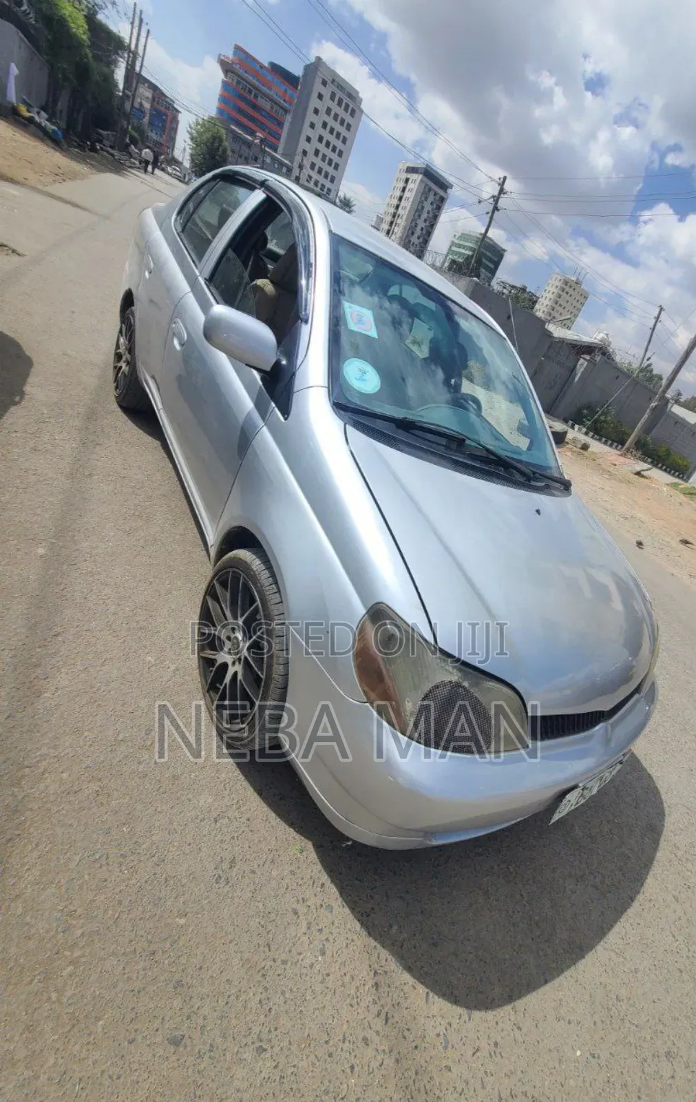 Toyota Platz 1.0 FWD 2001 Silver